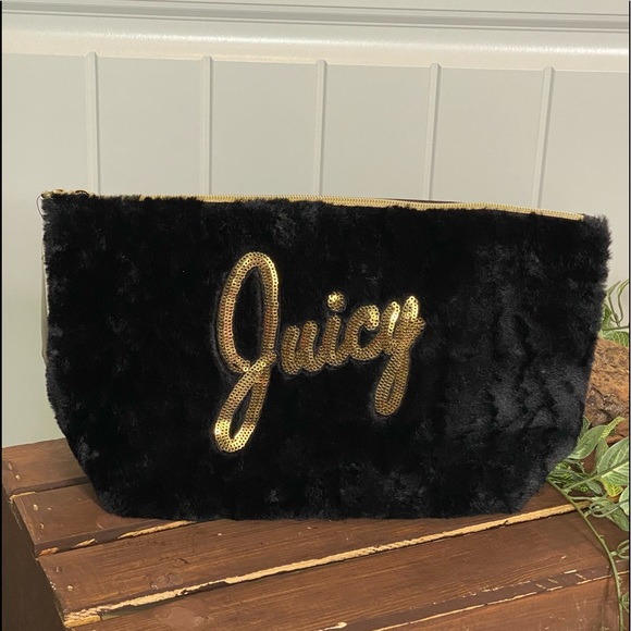 New! Juicy Couture Black Faux Fur Cosmetic Bag - Picture 2 of 15